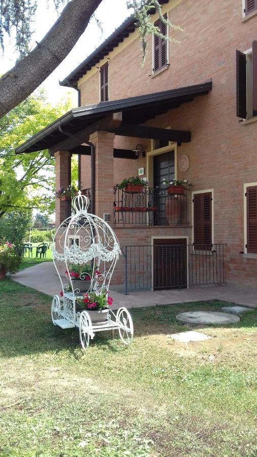 Albergo Da Ca' Vecia Spilamberto Buitenkant foto