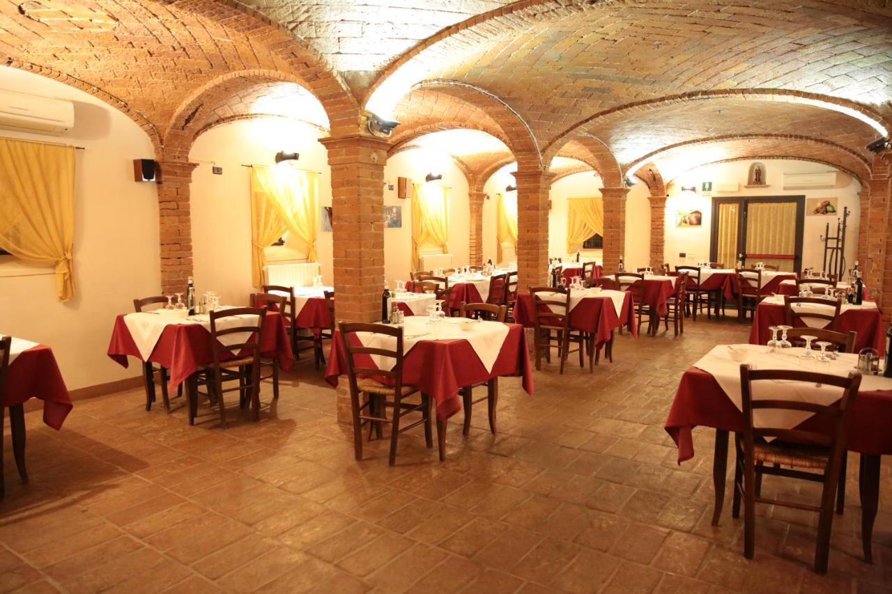 Albergo Da Ca' Vecia Spilamberto Buitenkant foto